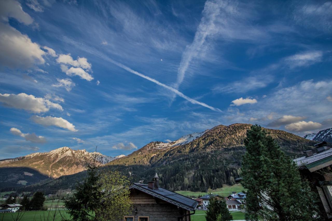Neukirchen am GroßvenedigerLudwighausアパートメント エクステリア 写真