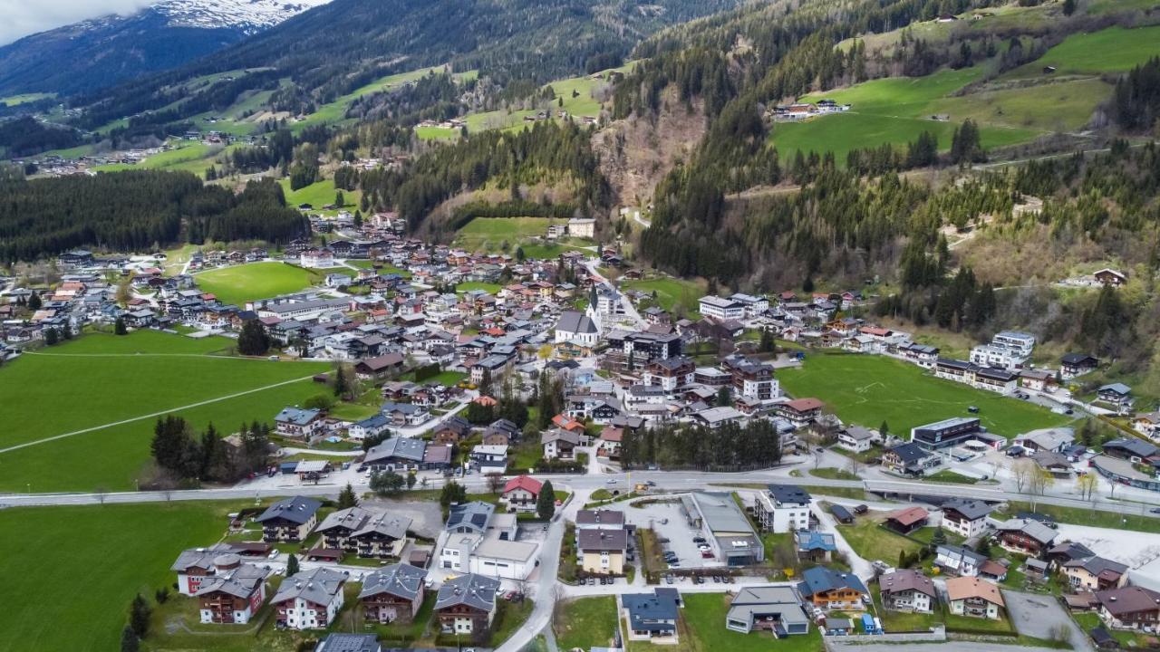 Neukirchen am GroßvenedigerLudwighausアパートメント エクステリア 写真